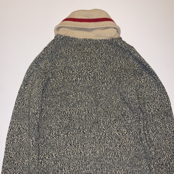 Roots Canada Grey, Cream, and Red Cabin Sweater - Girl’s Size Large - Picture 3 of 7